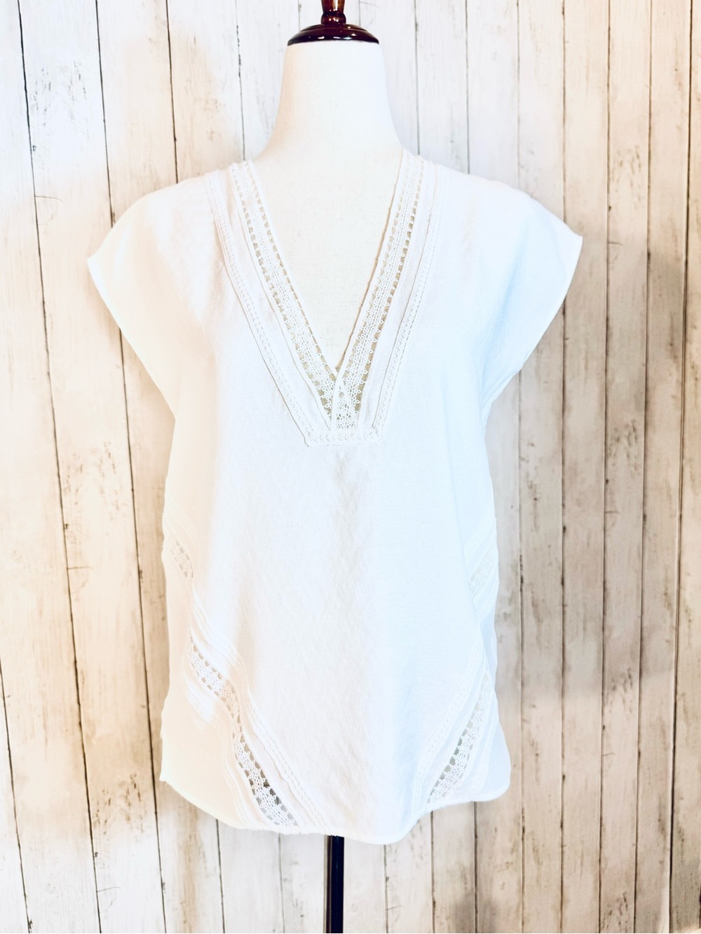 H&M | White Lace Trim V-Neck Blouse | Boho Lightweight Top | Size 8